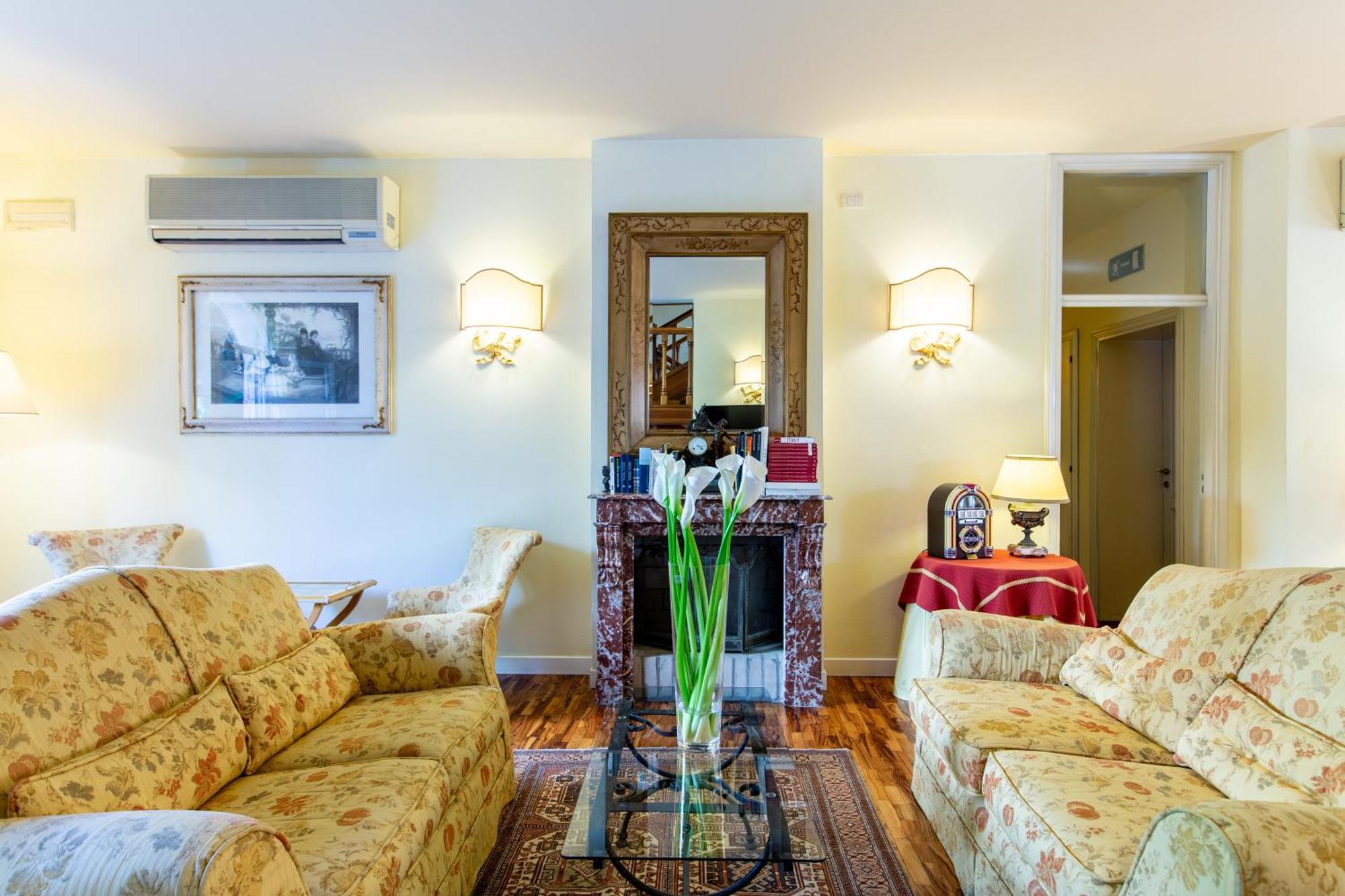 Hotel Sant'Andrea Равена Екстериор снимка