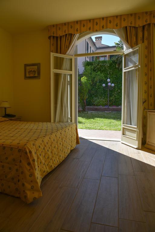Hotel Sant'Andrea Равена Екстериор снимка