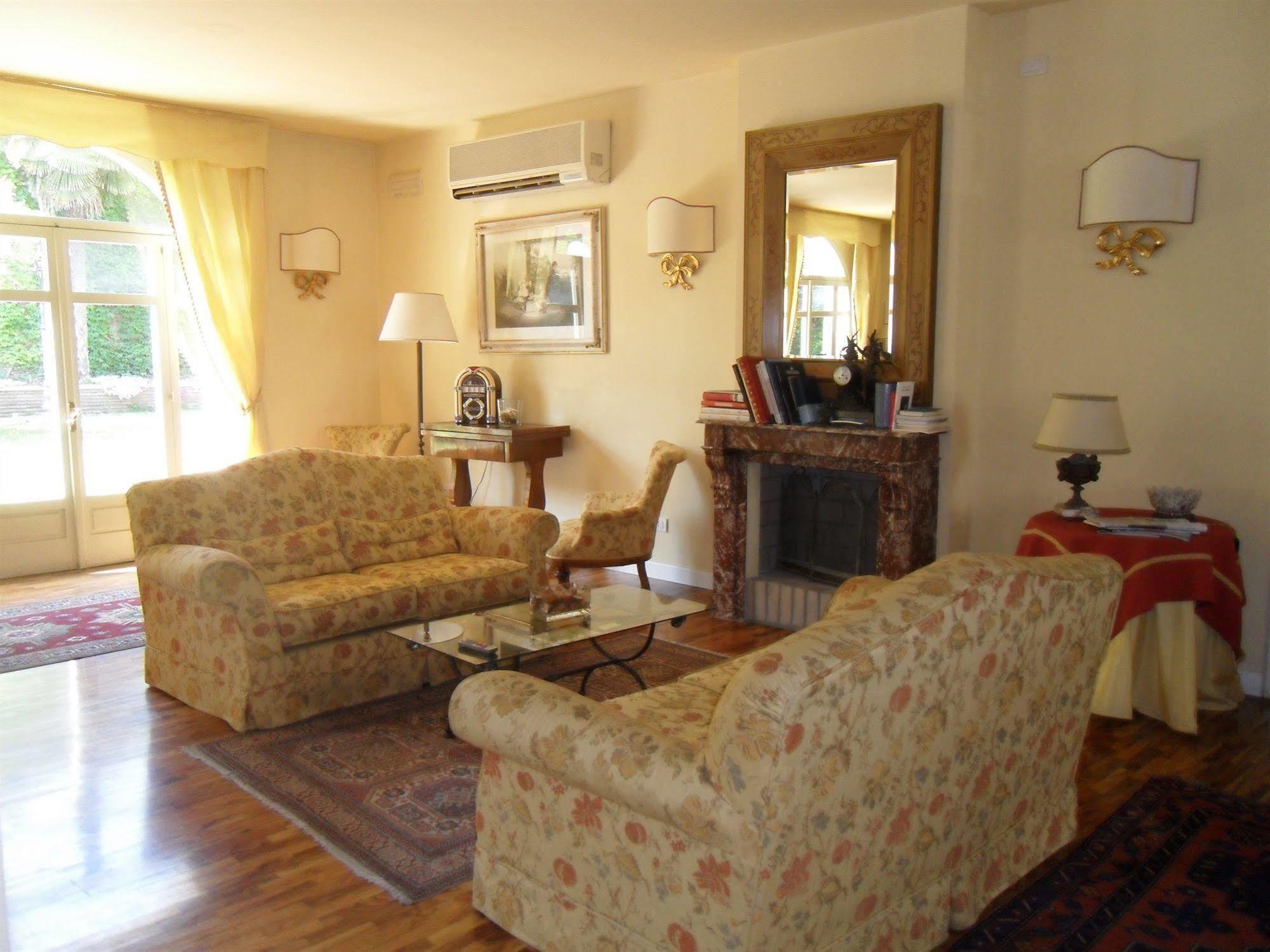 Hotel Sant'Andrea Равена Екстериор снимка